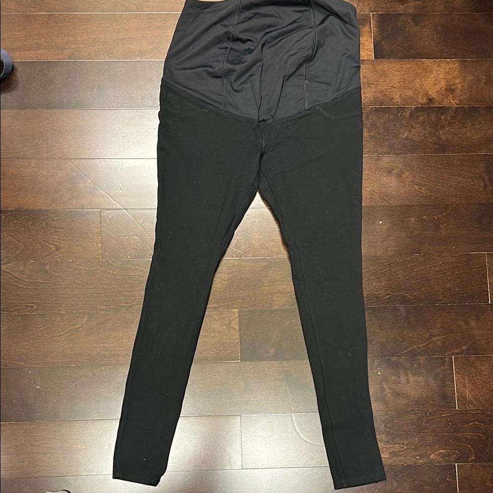 Isabel Maternity by Ingrid & Isabel Black Skinny Pants with High Waist